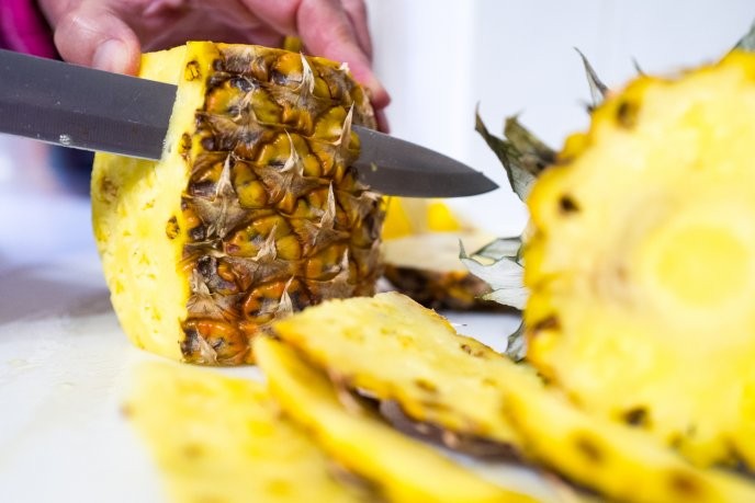 Surprising Health Benefits of Boiling Pineapple Peel